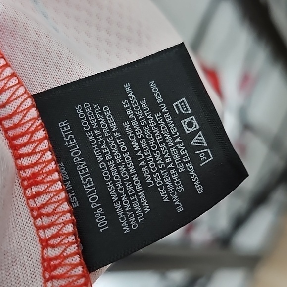 Crooks &‎ Castles Pinstripe Tank Top Size Medium NWT - Picture 4 of 5